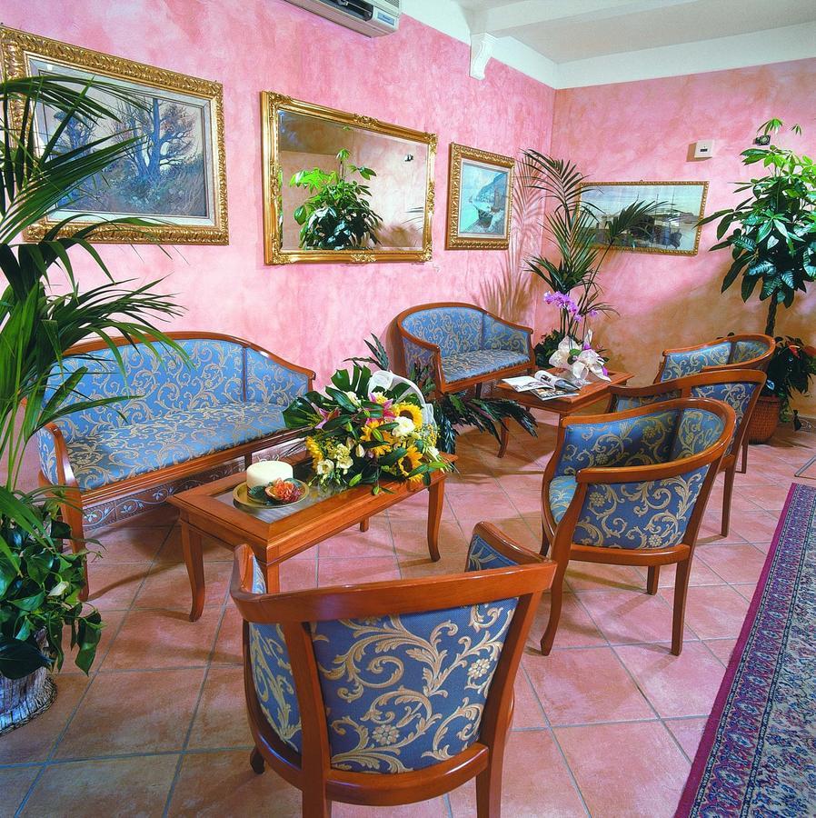 Residence Hotel Bologna ミラノ・マリッティマ エクステリア 写真